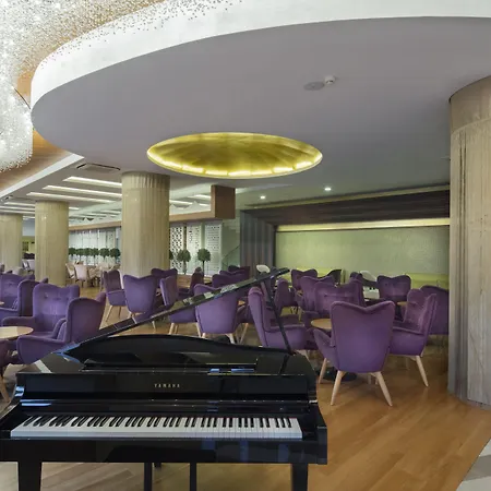 Trendy Verbena Semesteranläggning (resort) Side